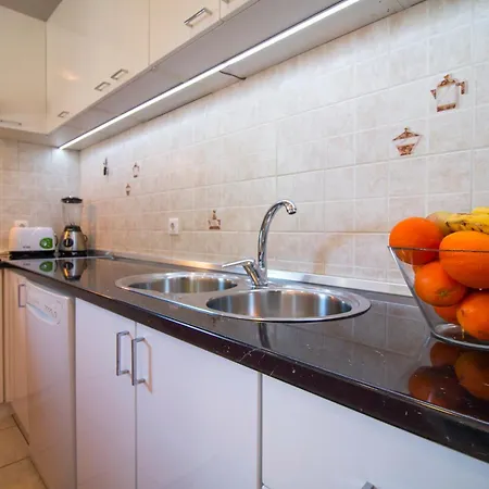 Lägenhet Kapovic Kaštela